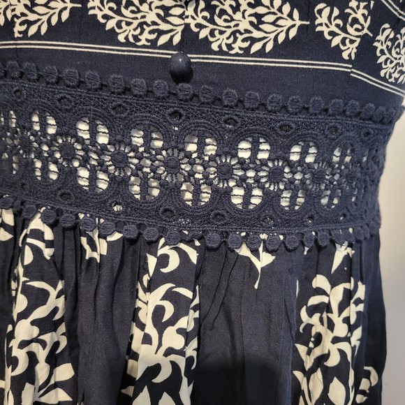 Fashion Nova Dress - Picture 5 of 10